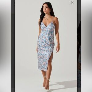 ASTR The Label Florentina Floral Midi Dress | size Large